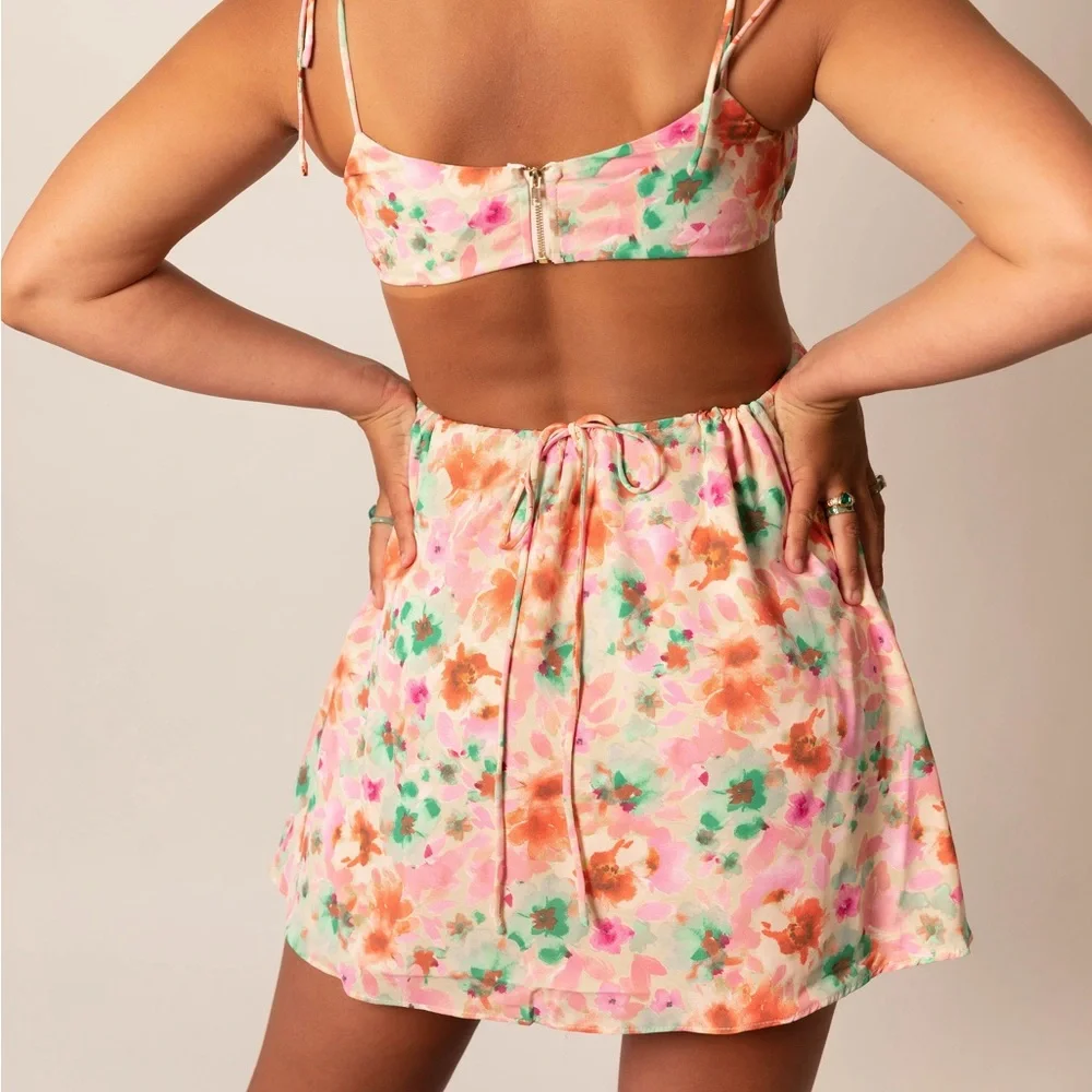 Floral mini dress - Picture 6 of 12